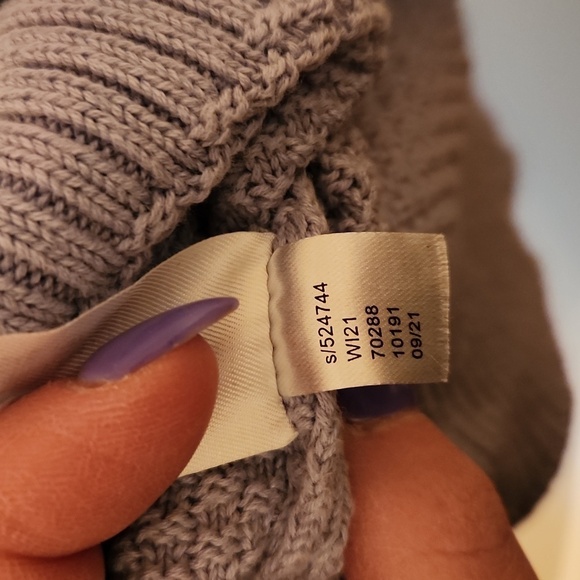 LOFT SCALLOPED BOBBLE SLEEVE SWEATER - Picture 9 of 10